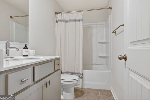 345 Vista Lane, Woodstock, GA 30189