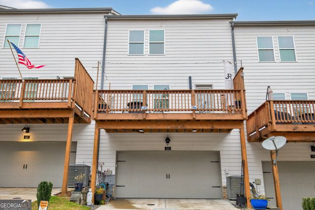 345 Vista Lane, Woodstock, GA 30189