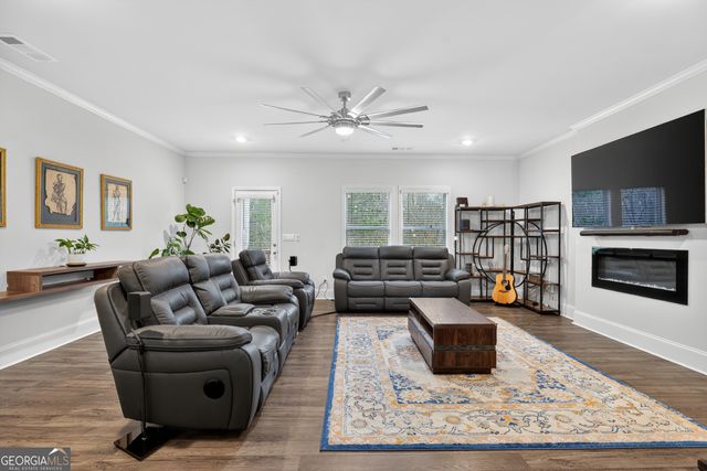 345 Vista Lane, Woodstock, GA 30189