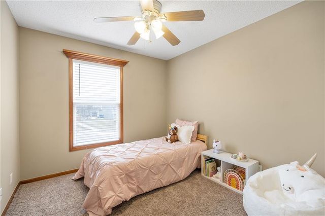 709 Red Maple Drive, Liberty, MO 64068