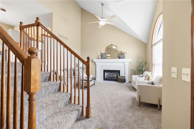 709 Red Maple Drive, Liberty, MO 64068