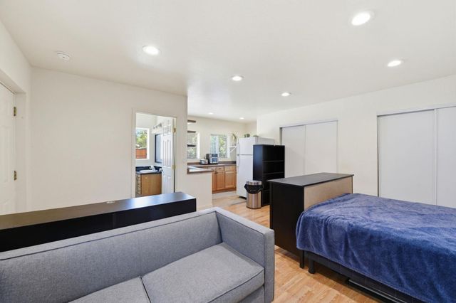 968 Cherry Avenue, San Jose, CA 95126