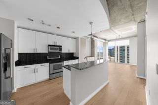 250 Pharr Road NE 1602, Atlanta, GA 30305