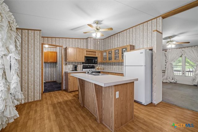 1210 Thousand Oaks Trail, Liberty Hill, TX 78642