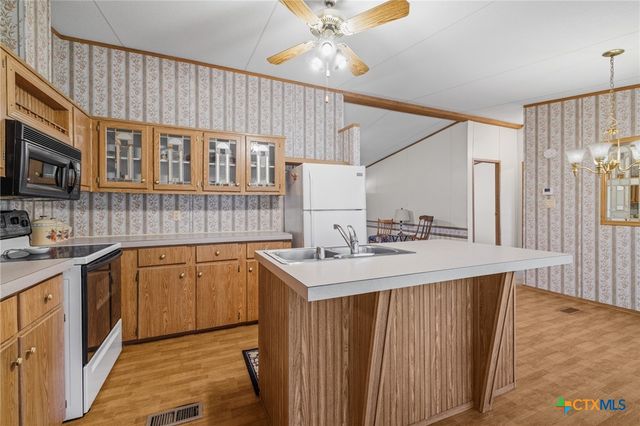 1210 Thousand Oaks Trail, Liberty Hill, TX 78642