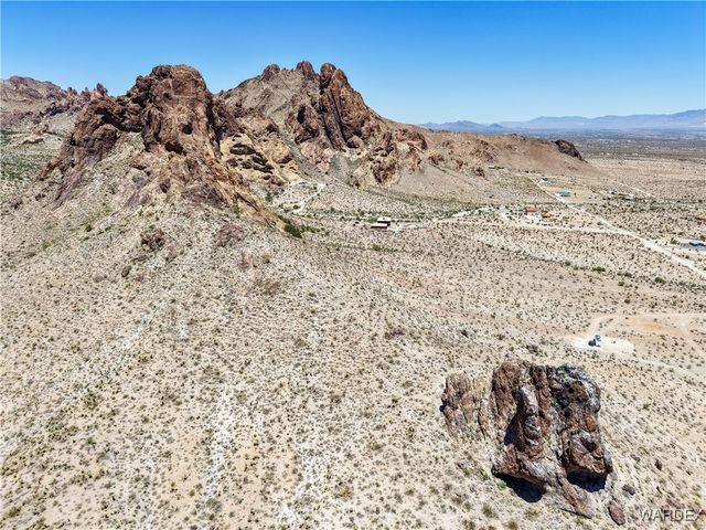 3351 S Boriana Road, Golden Valley, AZ 86413