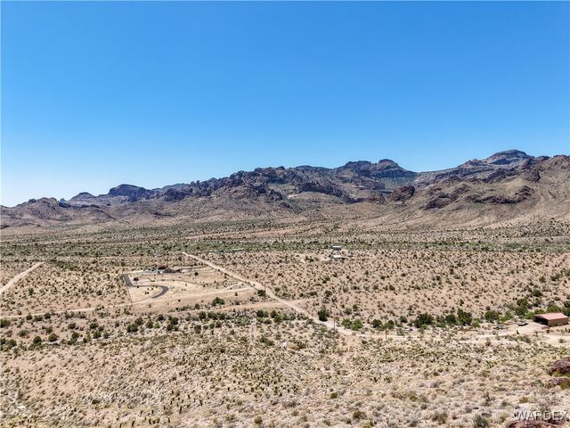 3351 S Boriana Road, Golden Valley, AZ 86413