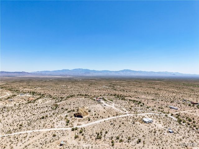 3351 S Boriana Road, Golden Valley, AZ 86413