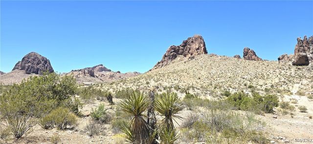 3351 S Boriana Road, Golden Valley, AZ 86413