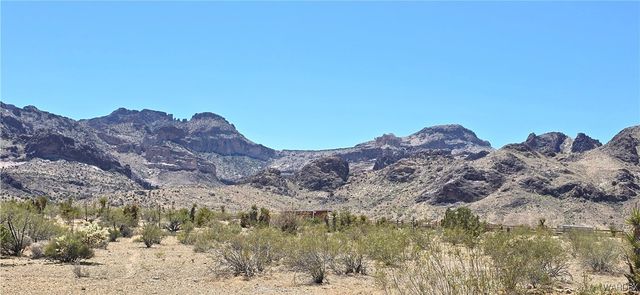 3351 S Boriana Road, Golden Valley, AZ 86413