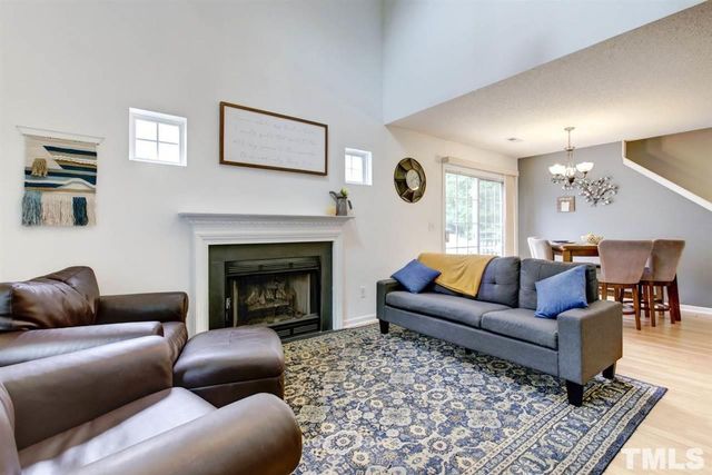 240 Adefield Lane, Holly Springs, NC 27540