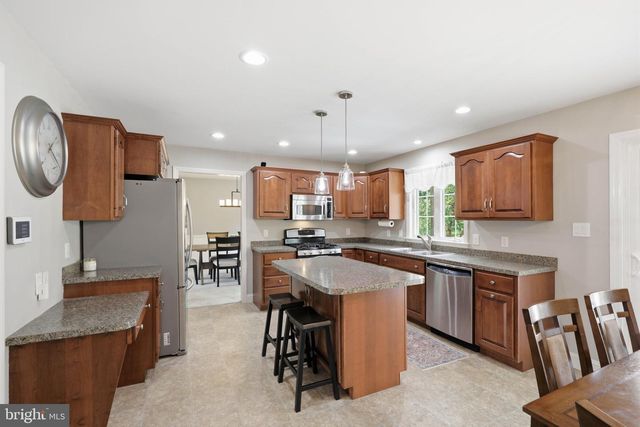 140 EAGLE PATH, Mountville, PA 17554
