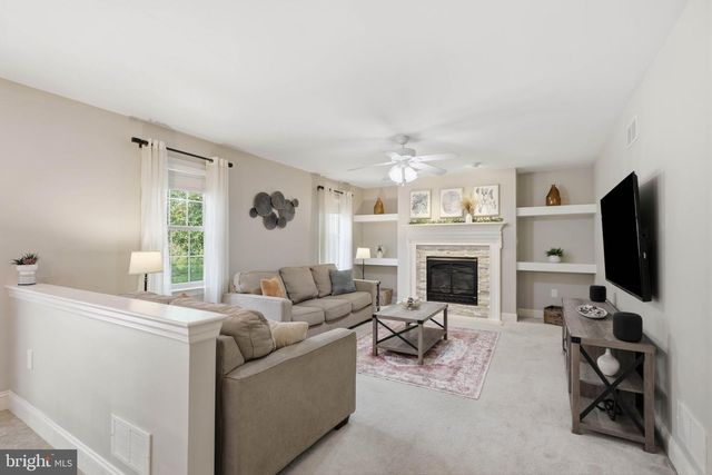 140 EAGLE PATH, Mountville, PA 17554