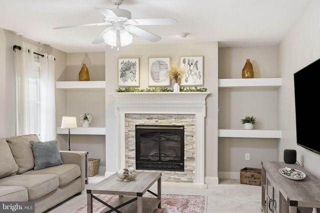 140 EAGLE PATH, Mountville, PA 17554
