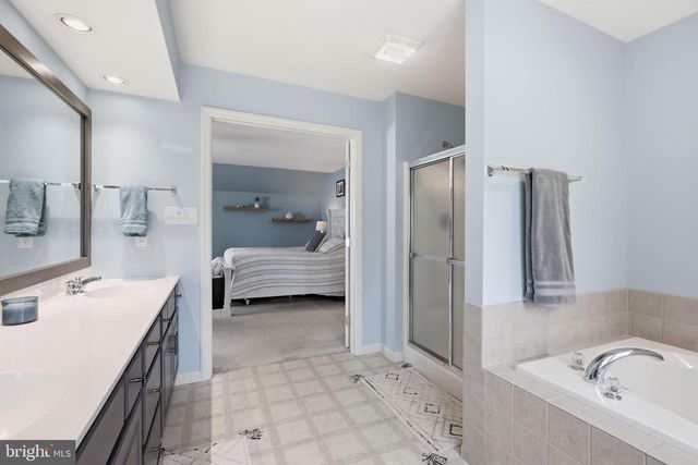 140 EAGLE PATH, Mountville, PA 17554