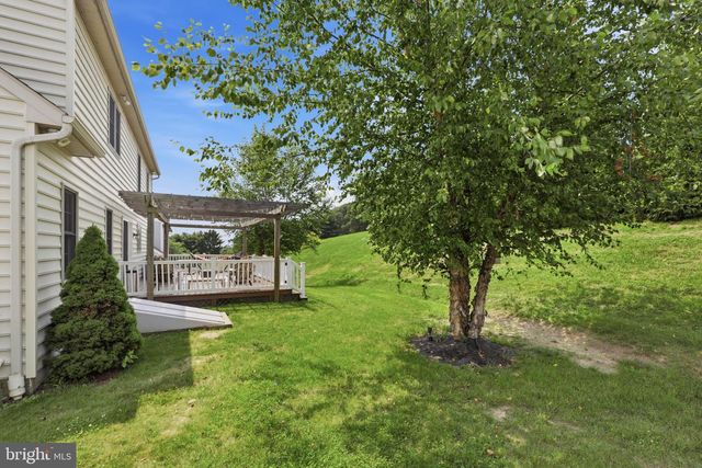 140 EAGLE PATH, Mountville, PA 17554