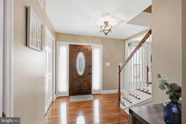 140 EAGLE PATH, Mountville, PA 17554