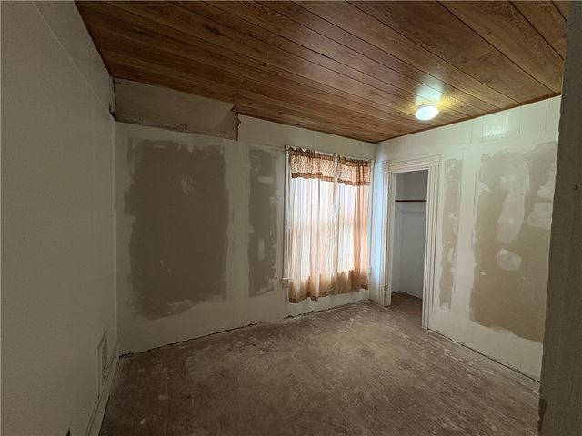 665 Portland Avenue, Rochester, NY 14621