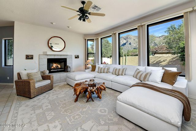 108 Silverstone Place, Tucson, AZ 85737