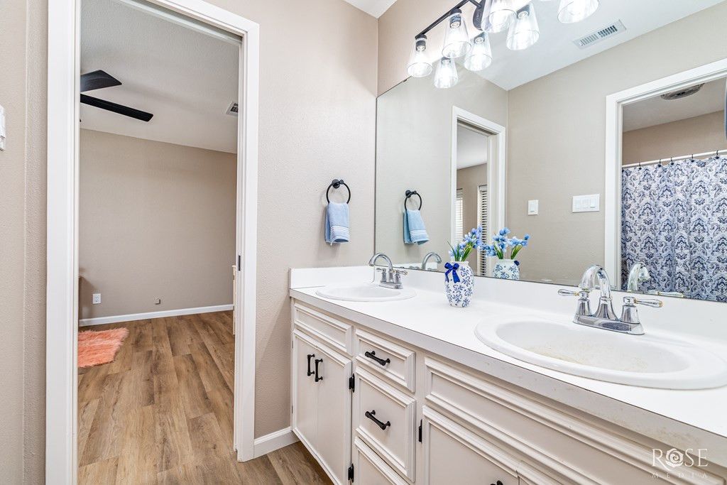 Image 25 of property listing at 1514 Sun Valley Lane, San Angelo, TX 76904