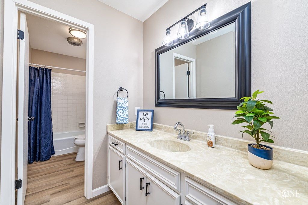 Image 30 of property listing at 1514 Sun Valley Lane, San Angelo, TX 76904