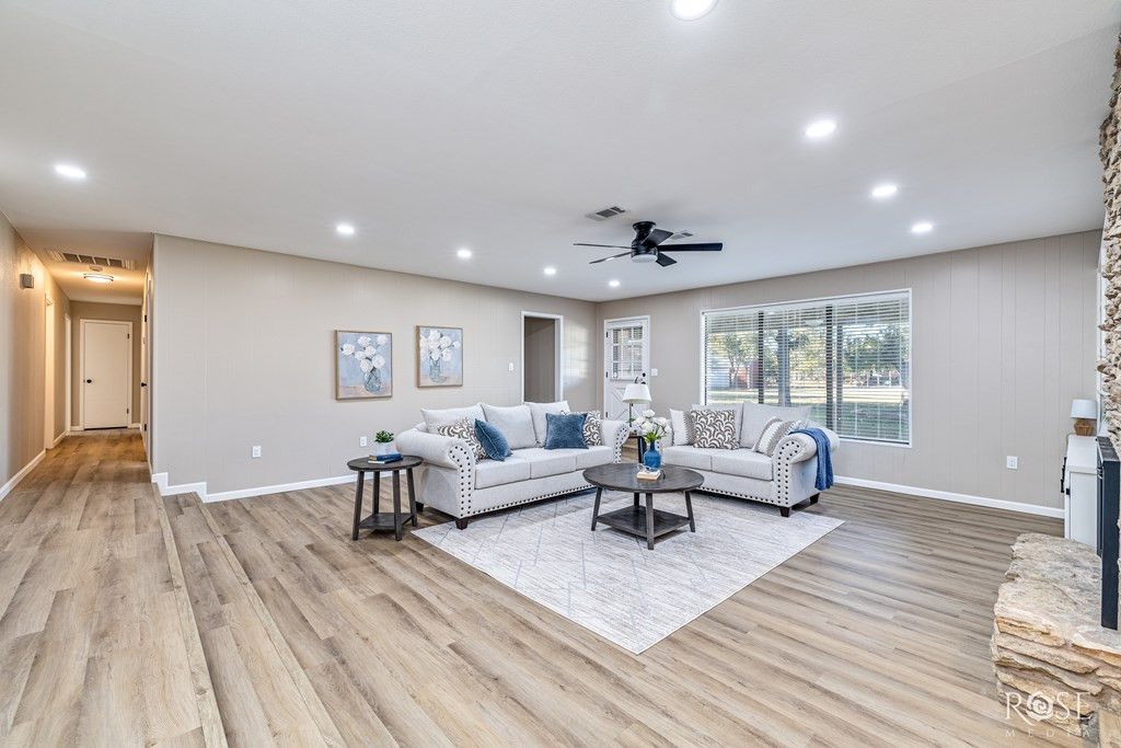 Image 7 of property listing at 1514 Sun Valley Lane, San Angelo, TX 76904