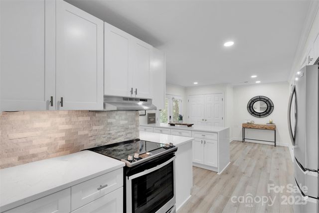 12017 Baywoods Drive, Tega Cay, SC 29708