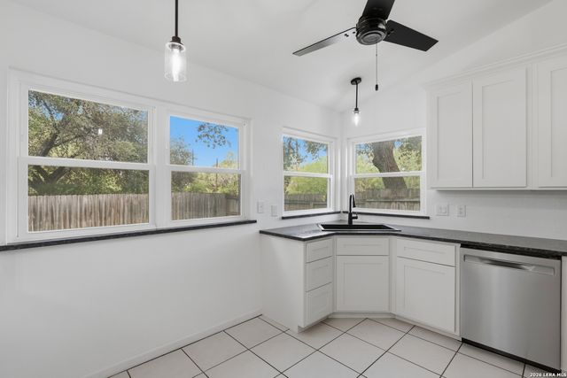 7002 Quail Wilde, San Antonio, TX 78250
