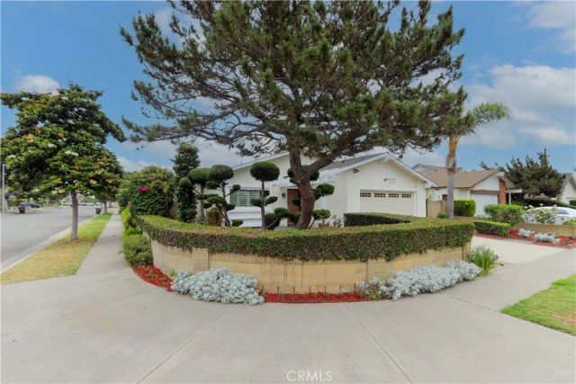 19518 Nancy Cir., Cerritos, CA 90703