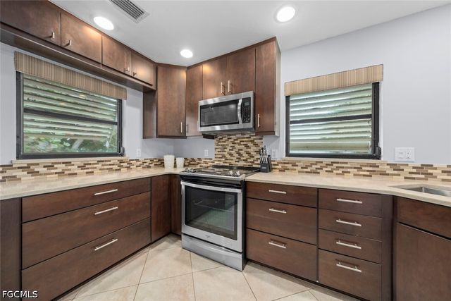 1410 Sand Castle RD, Sanibel, FL 33957