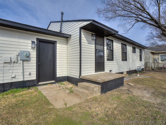 710 E 33rd Street N, Tulsa, OK 74106