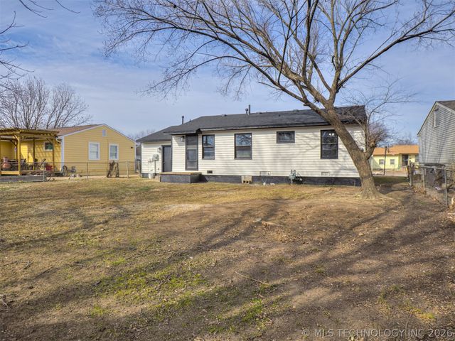 710 E 33rd Street N, Tulsa, OK 74106