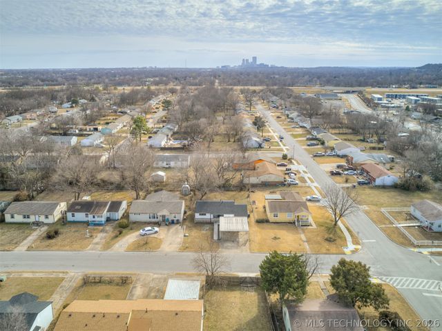 710 E 33rd Street N, Tulsa, OK 74106