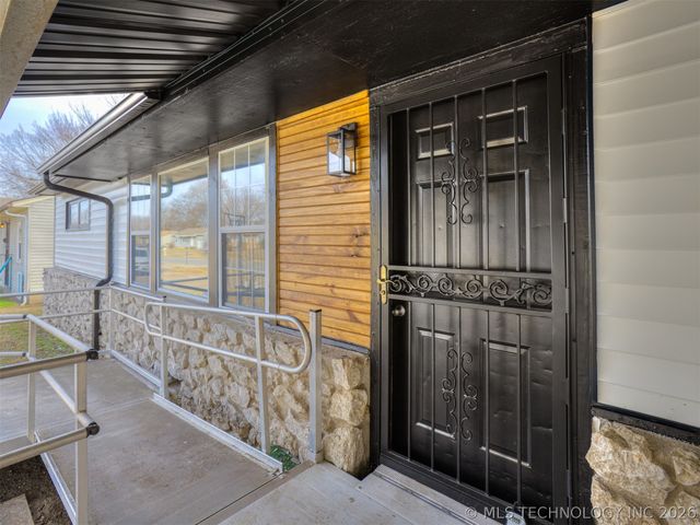 710 E 33rd Street N, Tulsa, OK 74106