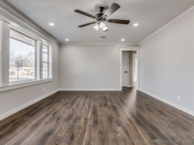 710 E 33rd Street N, Tulsa, OK 74106