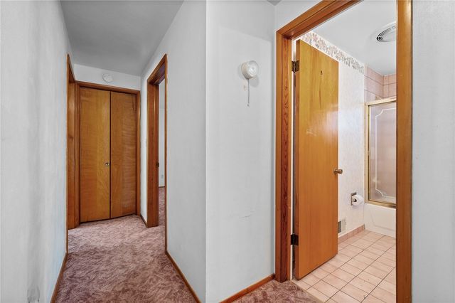 3818 Grant St, South Park, PA 15129