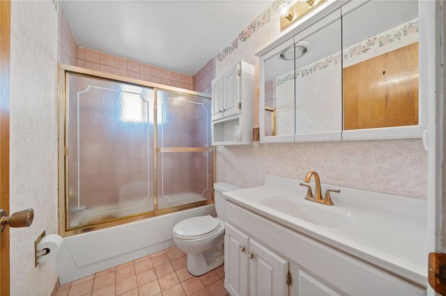 3818 Grant St, South Park, PA 15129