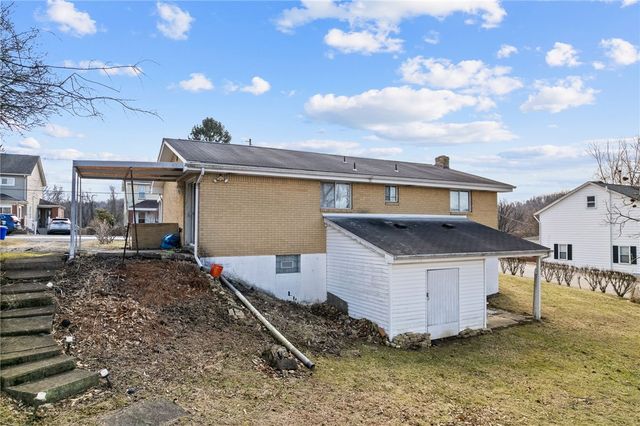 3818 Grant St, South Park, PA 15129