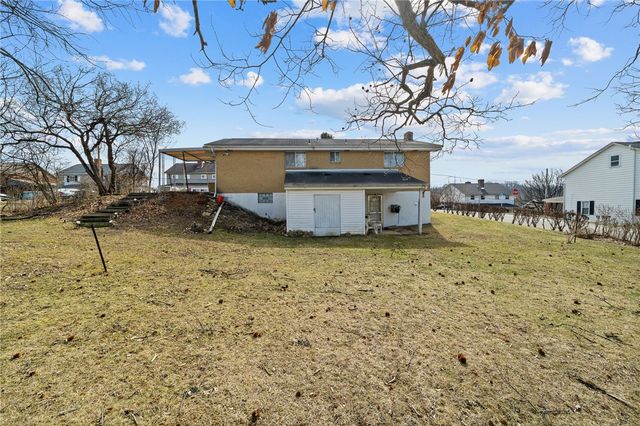 3818 Grant St, South Park, PA 15129