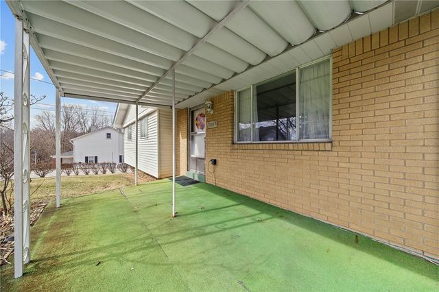 3818 Grant St, South Park, PA 15129