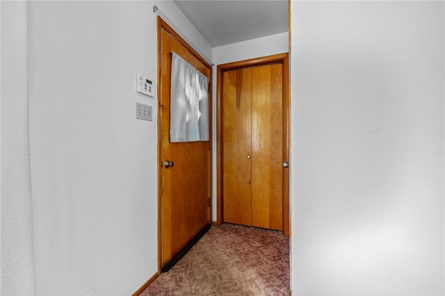 3818 Grant St, South Park, PA 15129