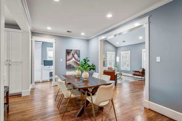 823 E 27th Street, Houston, TX 77009