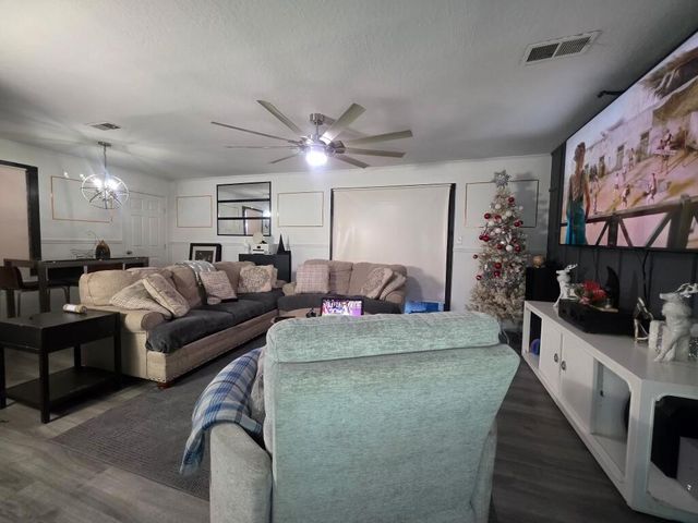 809 Quinn St., Hattiesburg, MS 39401