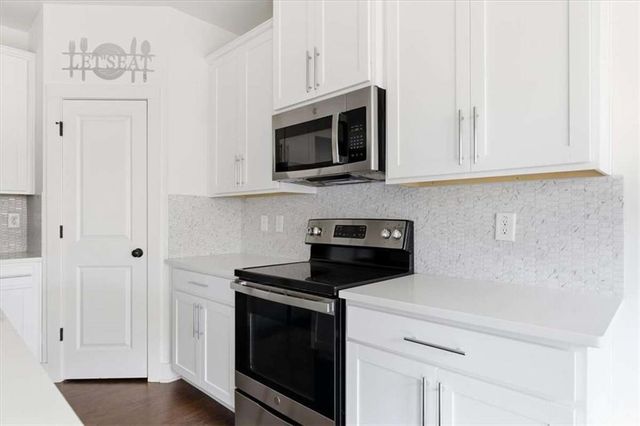 2230 Mulsanne Drive, Lithonia, GA 30058