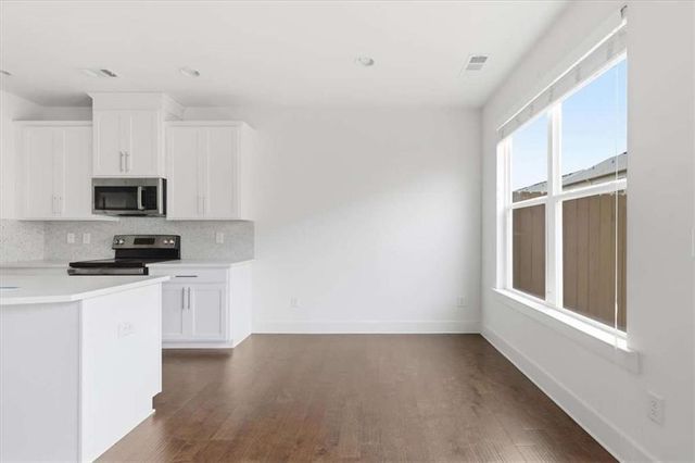 2230 Mulsanne Drive, Lithonia, GA 30058