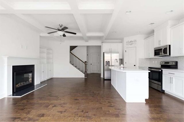 2230 Mulsanne Drive, Lithonia, GA 30058