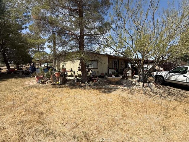 19536 Valle Vista Road, Phelan, CA 92301