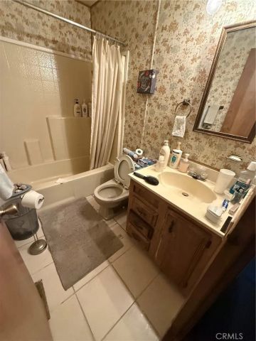19536 Valle Vista Road, Phelan, CA 92301