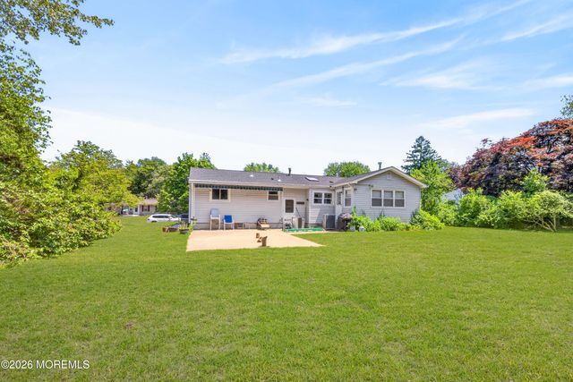 26 Dawn Cypress Lane, Jackson, NJ 08527