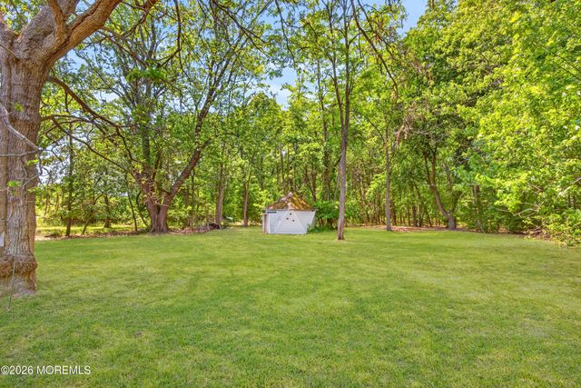 26 Dawn Cypress Lane, Jackson, NJ 08527